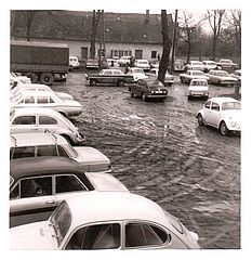 ! Parkplatz Viehmarktplatz (2) !